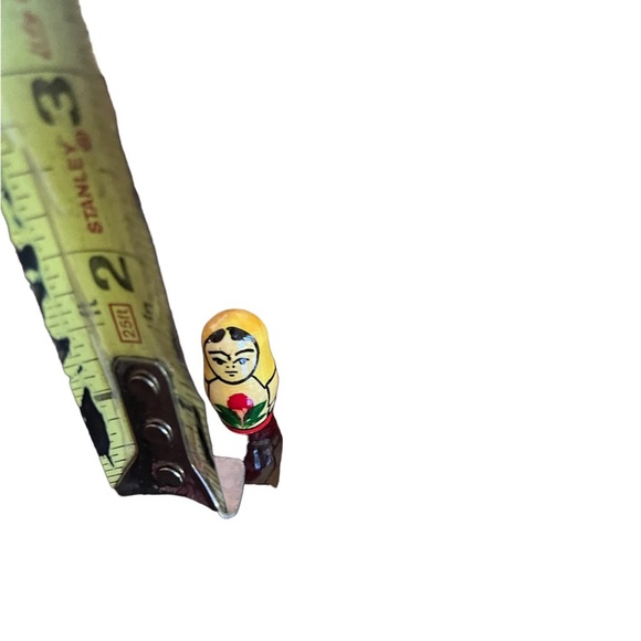 Russian wooden nesting dolls - Picture 8 of 8